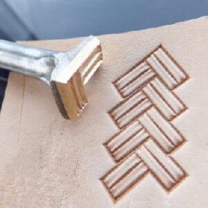 013-16 Hranatá vánočka DVOJITÁ - Braid double stripe kvadratic