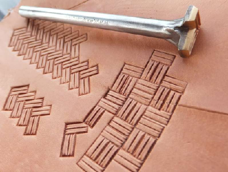 013-16 Hranatá vánočka DVOJITÁ - Braid double stripe kvadratic – Obrázok 3