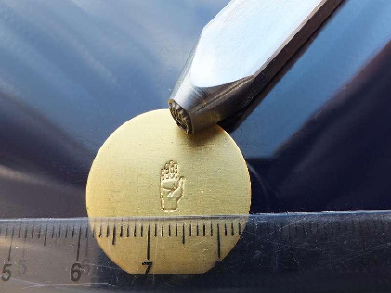 03-11 RUKA Ulster do kovu - Ulster Hand 6 mm