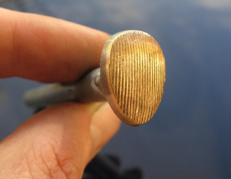 016-02 Matovací hruška Thumb print