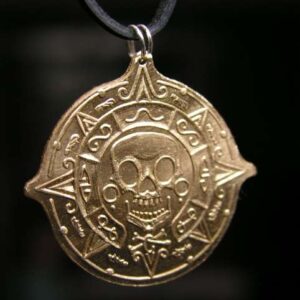042-43 Pirátský amulet