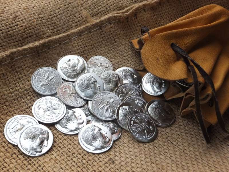 042-56 30 stříbrných, cín – Obrázok 2