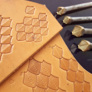 017-07 Šupiny - 4ks sada