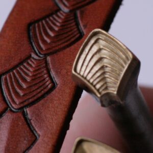 Šupina malá vrúbkovaná